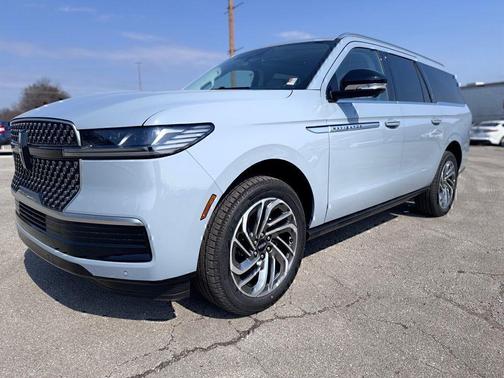 2026 Lincoln Navigator Reserve