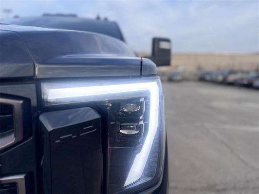 2025 GMC Sierra 2500 AT4X