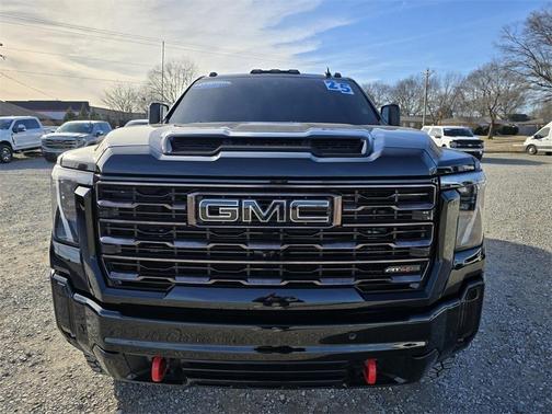 2025 GMC Sierra 2500 AT4X