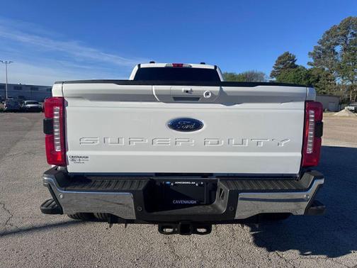 OXFORD WHITE 2026 Ford F-350 Lariat