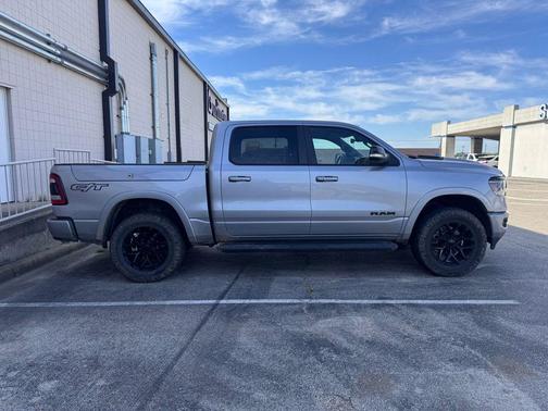 Billet Silver Metallic Clearcoat 2022 RAM 1500 Laramie