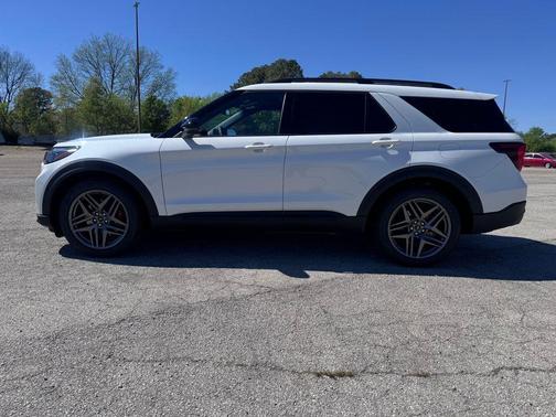 STAR WHITE MET TRI-COAT 2026 Ford Explorer ST