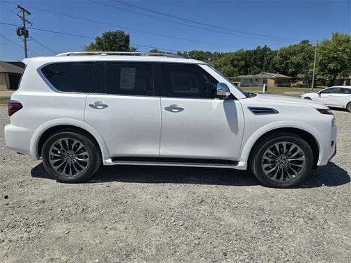 2023 Nissan Armada Platinum 4WD