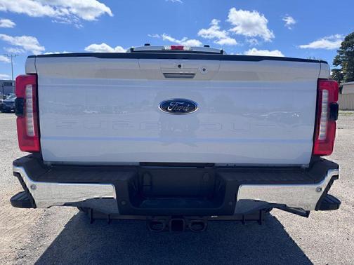 OXFORD WHITE 2026 Ford F-350 Lariat