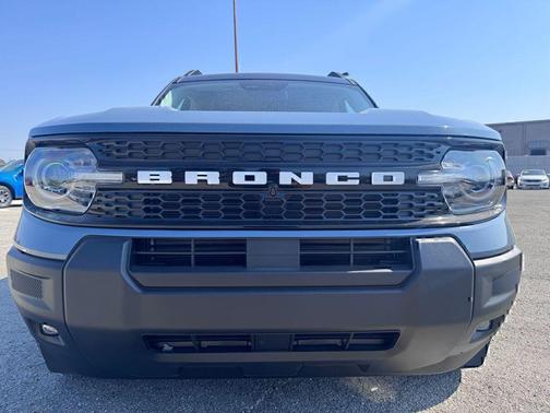 AZURE GRAY METALLIC TRI-COAT 2026 Ford Bronco Sport Outer Banks