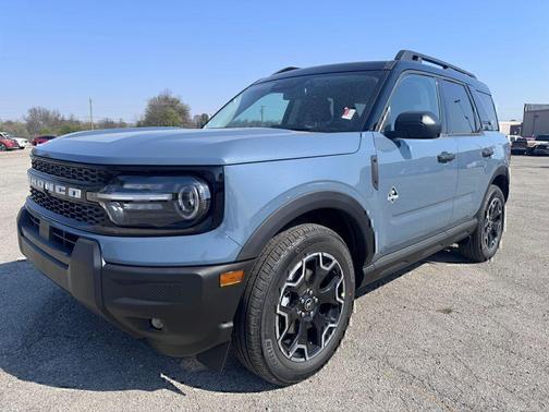 AZURE GRAY METALLIC TRI-COAT 2026 Ford Bronco Sport Outer Banks
