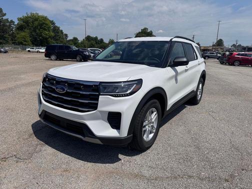 STAR WHITE MET TRI-COAT 2026 Ford Explorer Active