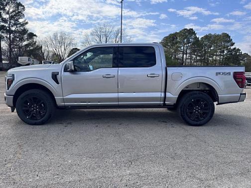 ICONIC SILVER METALLIC 2026 Ford F-150 Platinum