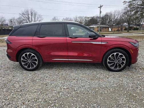 2024 Lincoln Nautilus Reserve