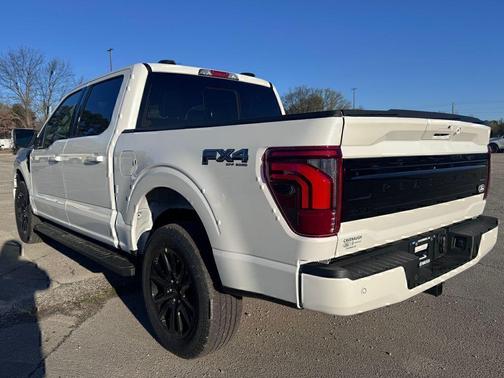 STAR WHITE METALLIC TRICOAT 2026 Ford F-150 Platinum