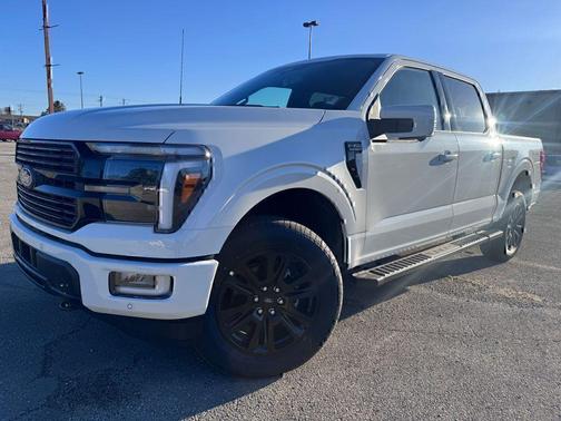 STAR WHITE METALLIC TRICOAT 2026 Ford F-150 Platinum