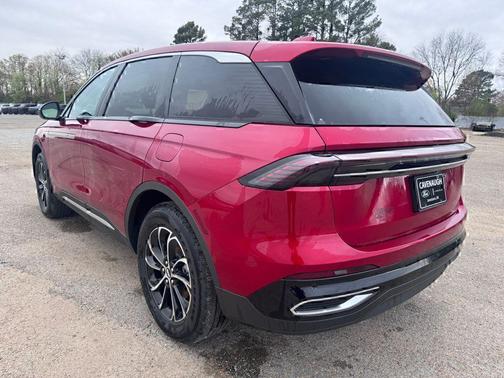 RED CARPET MET CC 2026 Lincoln Nautilus Premiere