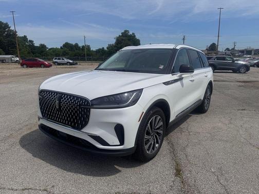 PRISTINE WHITE MET 3C 2026 Lincoln Aviator Premiere