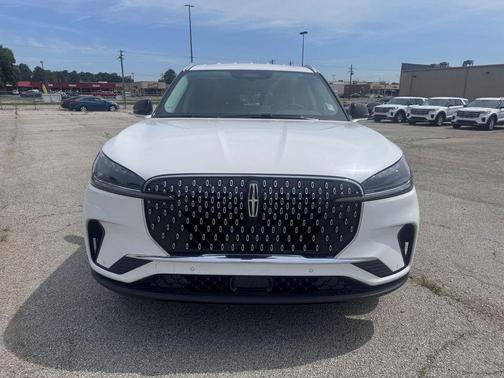 PRISTINE WHITE MET 3C 2026 Lincoln Aviator Premiere
