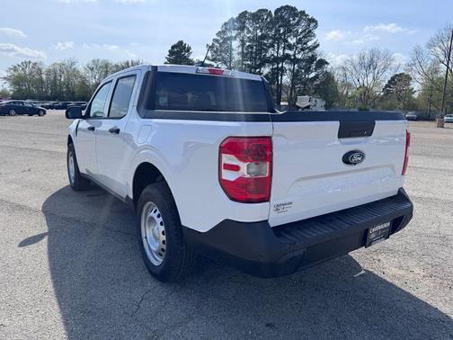 OXFORD WHITE 2026 Ford Maverick XL