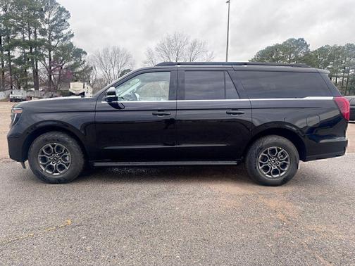 AGATE BLACK METALLIC 2026 Ford Expedition Max Active 4x4