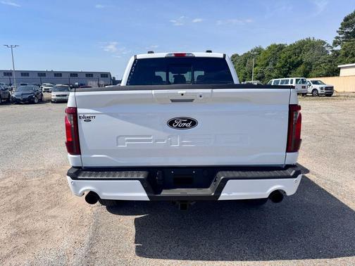 OXFORD WHITE 2026 Ford F-150 XLT