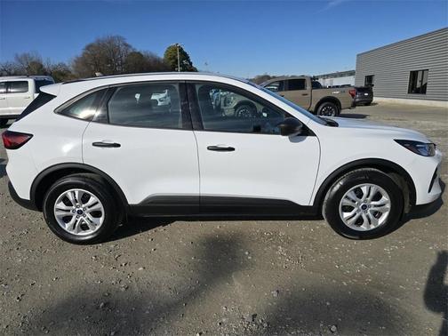 2023 Ford Escape SE