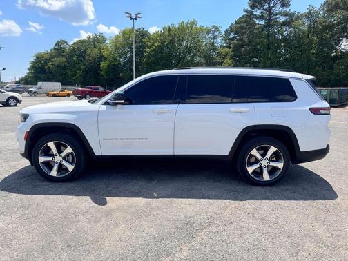 Bright White Clearcoat 2021 Jeep Grand Cherokee L Limited