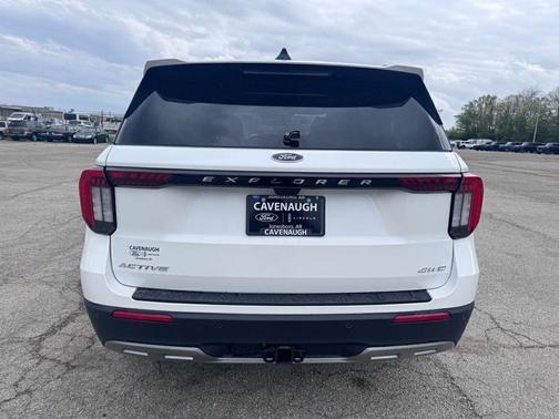 STAR WHITE MET TRI-COAT 2026 Ford Explorer Active