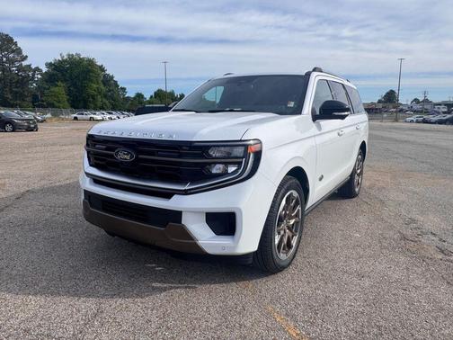 OXFORD WHITE 2026 Ford Expedition King Ranch
