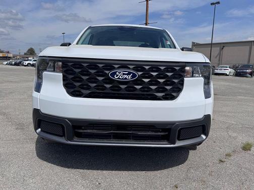 OXFORD WHITE 2026 Ford Maverick XLT