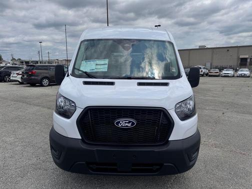 Oxford White 2026 Ford Transit-350 XL
