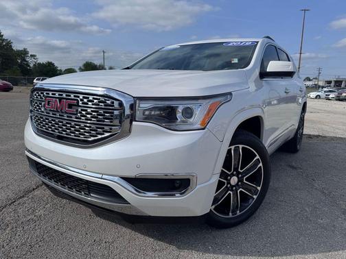 White Frost Tricoat 2019 GMC Acadia Denali