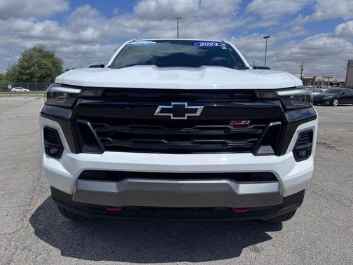 Summit White 2024 Chevrolet Colorado Z71