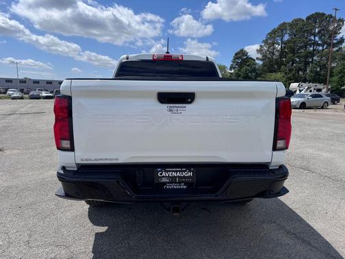 Summit White 2024 Chevrolet Colorado Z71