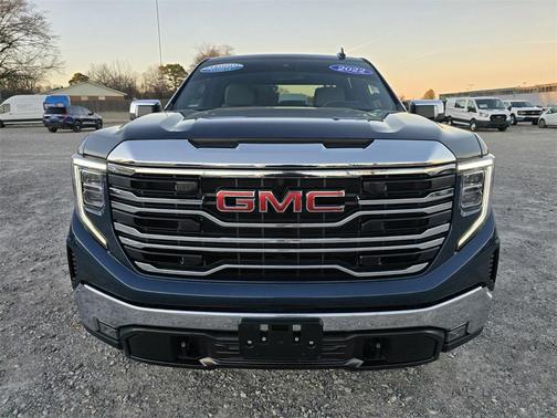 2022 GMC Sierra 1500 SLT