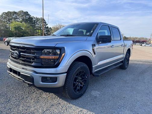 ICONIC SILVER METALLIC 2026 Ford F-150 XLT