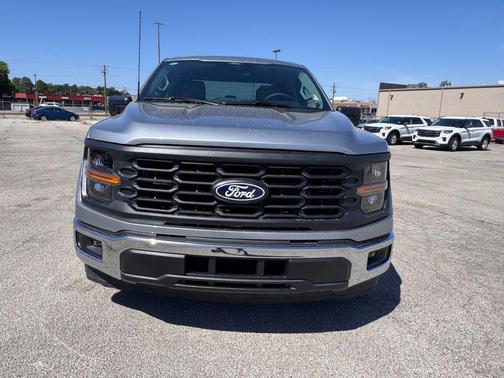 ICONIC SILVER METALLIC 2026 Ford F-150 XL