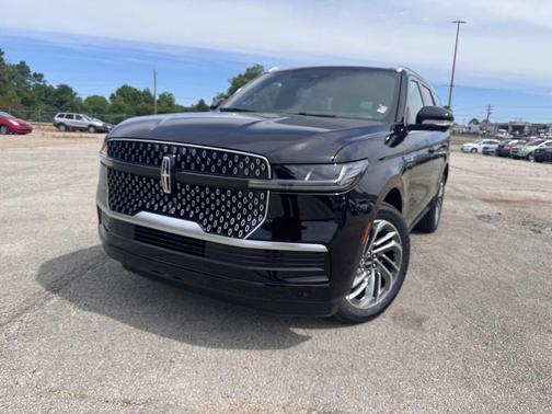 INFINITE BLACK MET CC 2026 Lincoln Navigator Reserve