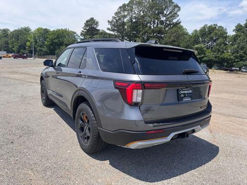 CARBONIZED GRAY METALLIC 2026 Ford Explorer Tremor