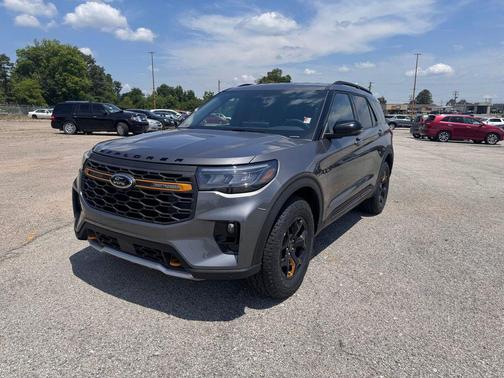 CARBONIZED GRAY METALLIC 2026 Ford Explorer Tremor