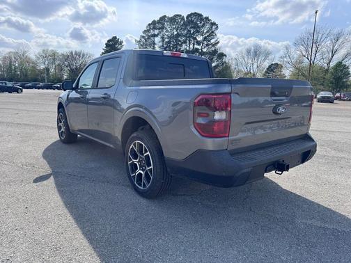 CARBONIZED GRAY METALLIC 2026 Ford Maverick Lariat