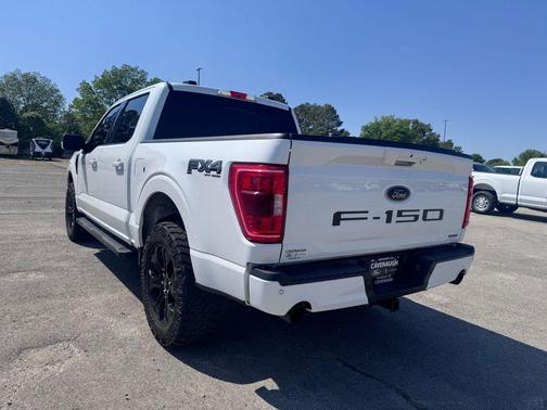 OXFORD WHITE 2022 Ford F-150 XLT