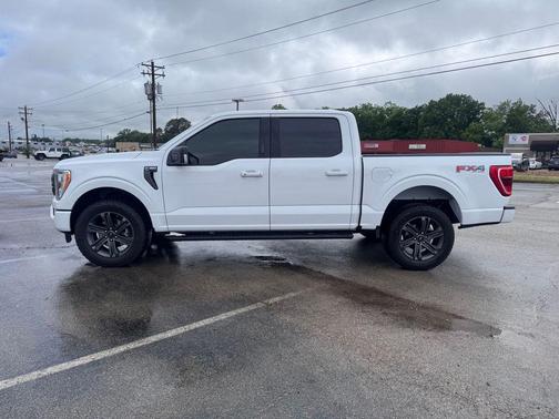 OXFORD WHITE 2023 Ford F-150 XLT