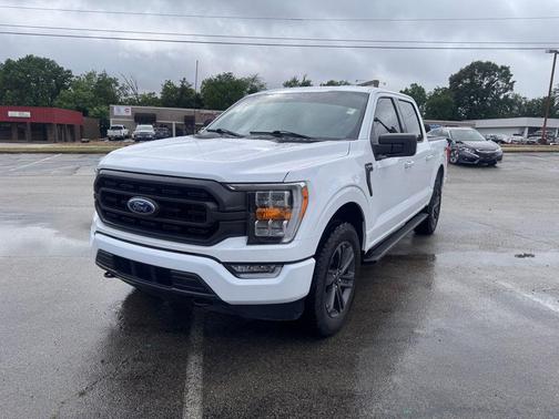 OXFORD WHITE 2023 Ford F-150 XLT