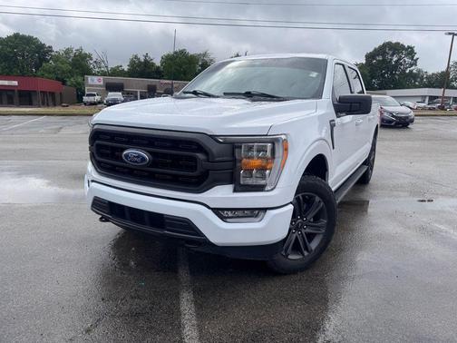 OXFORD WHITE 2023 Ford F-150 XLT