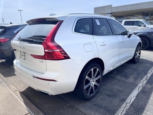 2021 Volvo XC60 T5 Inscription