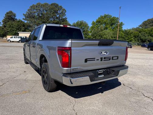 ICONIC SILVER METALLIC 2026 Ford F-150 XL