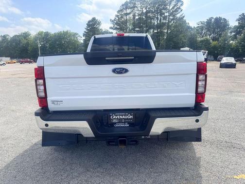 Oxford White 2022 Ford F-450 Lariat
