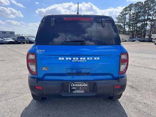 VELOCITY BLUE METALLIC 2026 Ford Bronco Sport Outer Banks