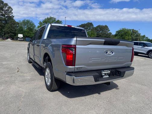 ICONIC SILVER METALLIC 2026 Ford F-150 XL
