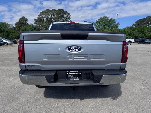 ICONIC SILVER METALLIC 2026 Ford F-150 XL