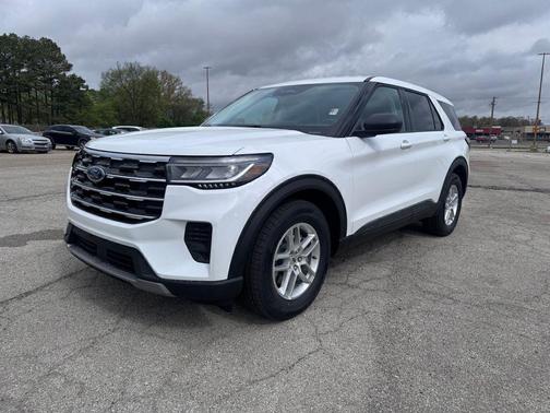 Oxford White 2026 Ford Explorer Active