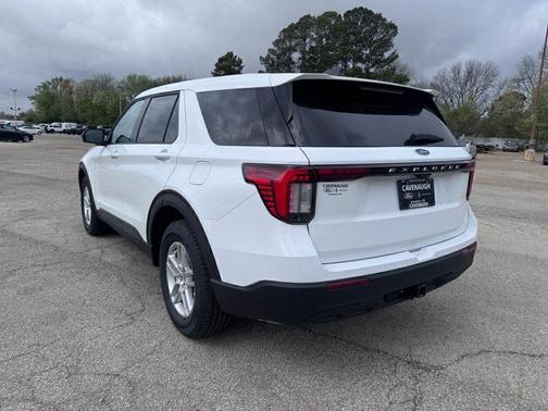 Oxford White 2026 Ford Explorer Active