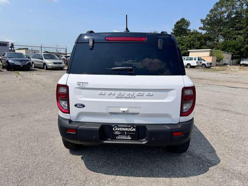 Oxford White 2026 Ford Bronco Sport Outer Banks